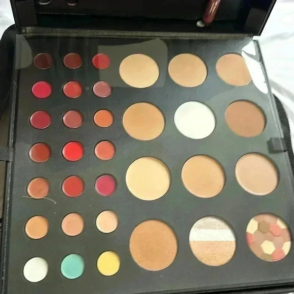 Ofra professional makeup kit case and carrying strap - Picture 3 of 6